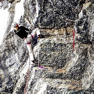 Lucie Hrozová, Mustang M14-